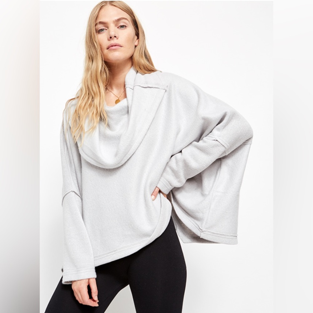 Free People Huntington Fleece Pullover in Heather Grey